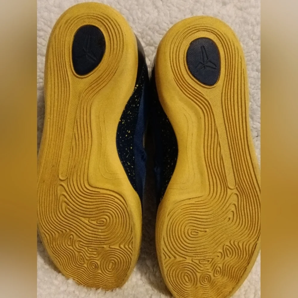 Kobe 9 EM 'Gym Blue' SKU: 646701 474 Colorway: Gym Blue/University Gold/… - Picture 7 of 12